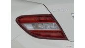 چراغ عقب سمت راست مرسدس بنز کلاس C سال های 2008 تا 2011 (اورجینال) - A2049068402
