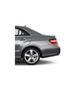 گلگیر عقب سمت راست مرسدس بنز کلاس E سال های 2009 تا 2016 (اورجینال) - A2126300421 مرسدس-بنز - 1