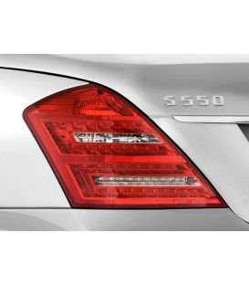 چراغ عقب سمت راست مرسدس بنز کلاس S سال های 2009 تا 2013 (اورجینال) - A2218201464