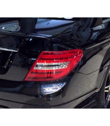 چراغ عقب سمت راست مرسدس بنز کلاس C سال های 2012 تا 2014 (تایوان) - A2049060503 Tiwan-تایوان - 1