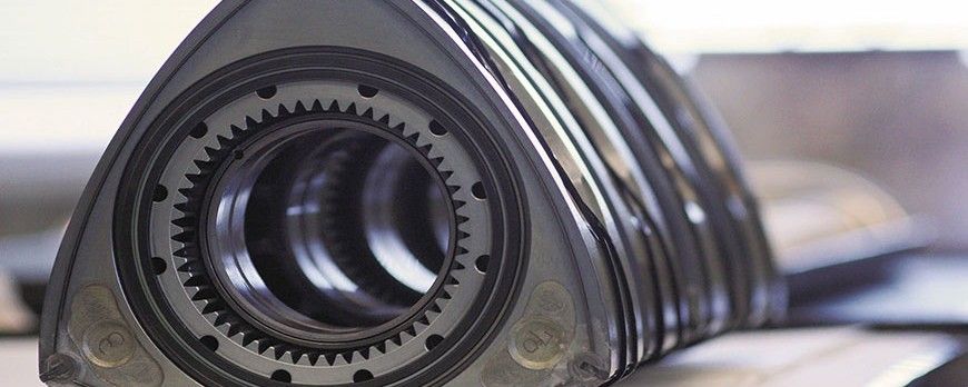 بررسی فنی عملکرد موتورهای ونکل یا دورانی